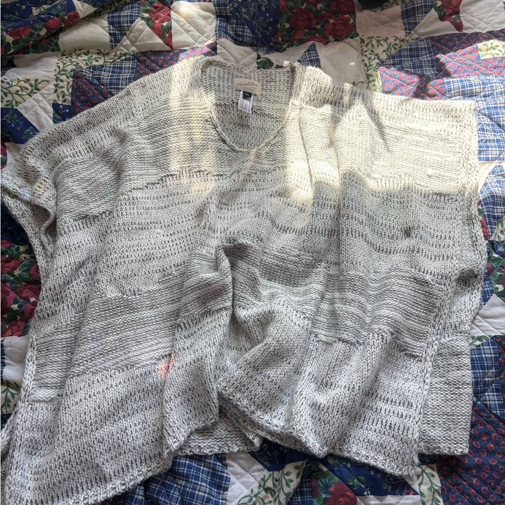 Cozy Knit Poncho in Light Gray